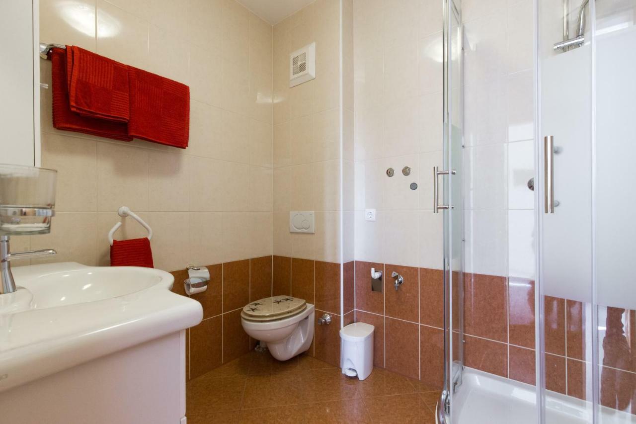 Villa Janja Jadranovo Luaran gambar